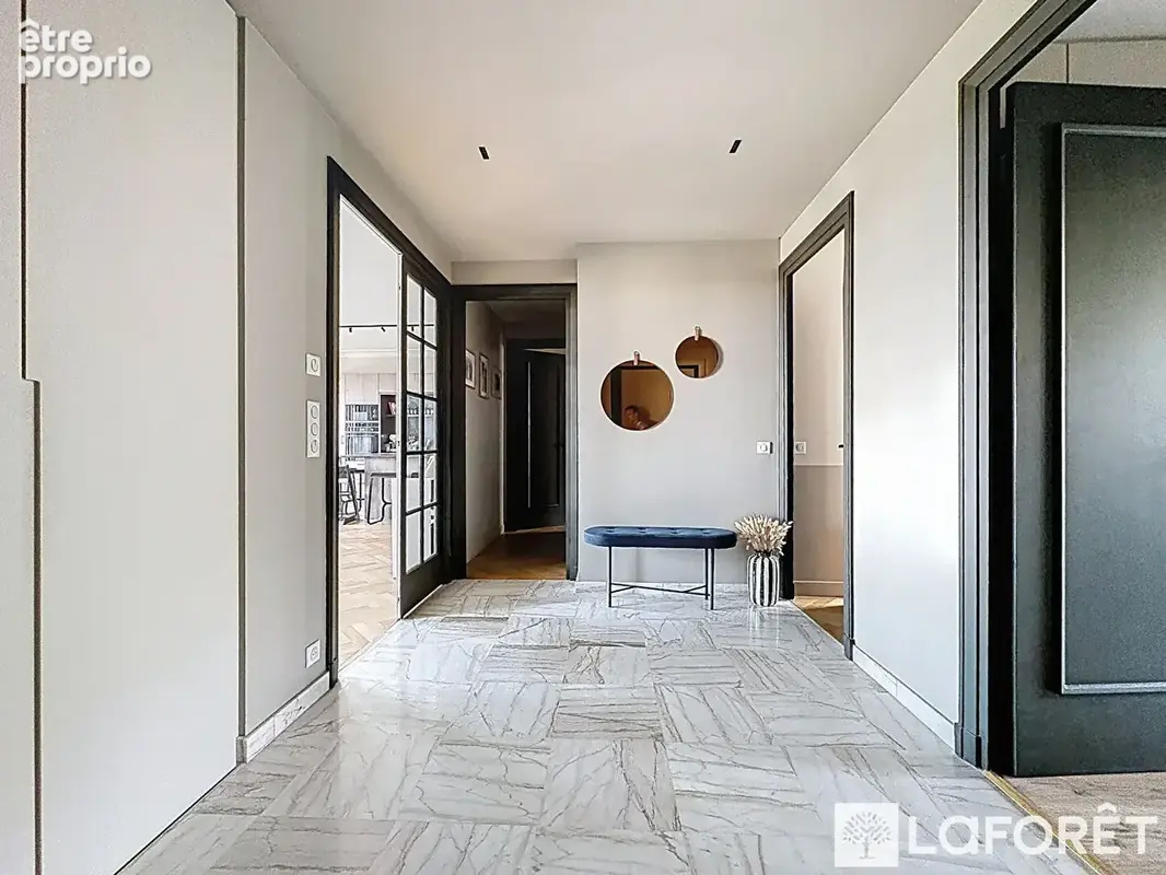 Rare!  Appartement T4 -104.72 m2 dernier étage terrasse - photo 5
