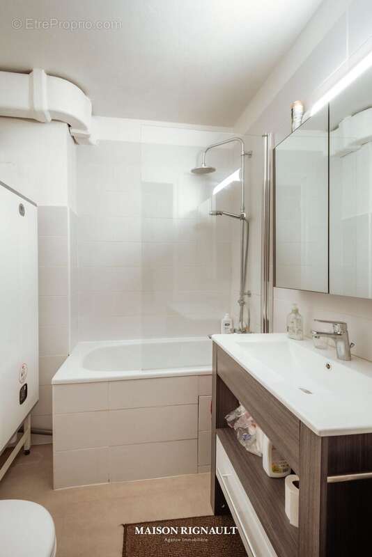 T2 - Salle de Bain - Maison à VAL-D'ISERE