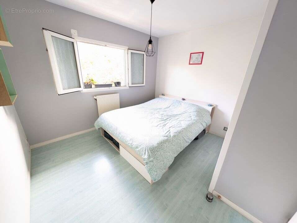 Appartement à SAINT-ALBAN-LEYSSE