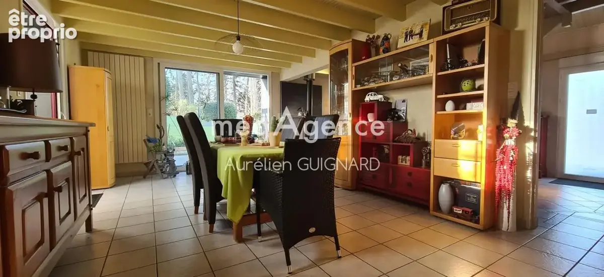 4 chambres, 1 bureau. Bel espace en pelouse. Garage avec grenier - photo 4
