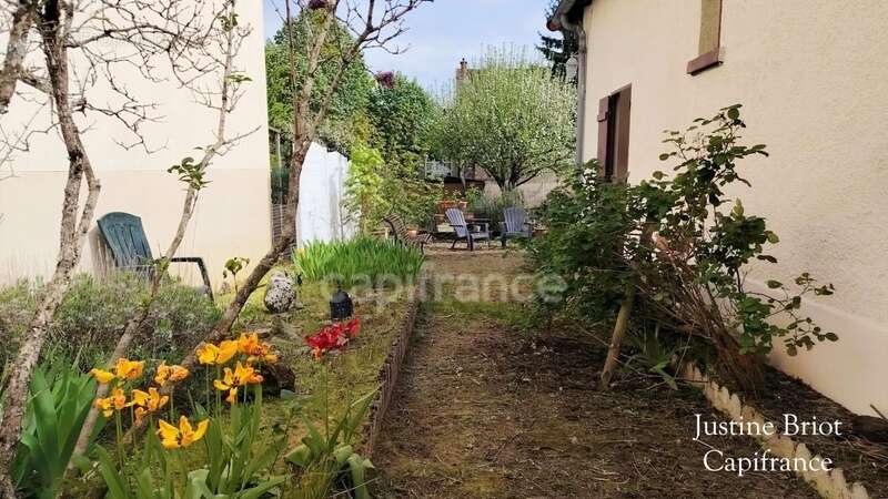 Maison à VARENNES-VAUZELLES