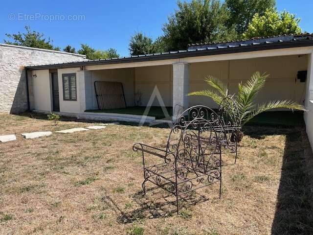 Maison à GOND-PONTOUVRE