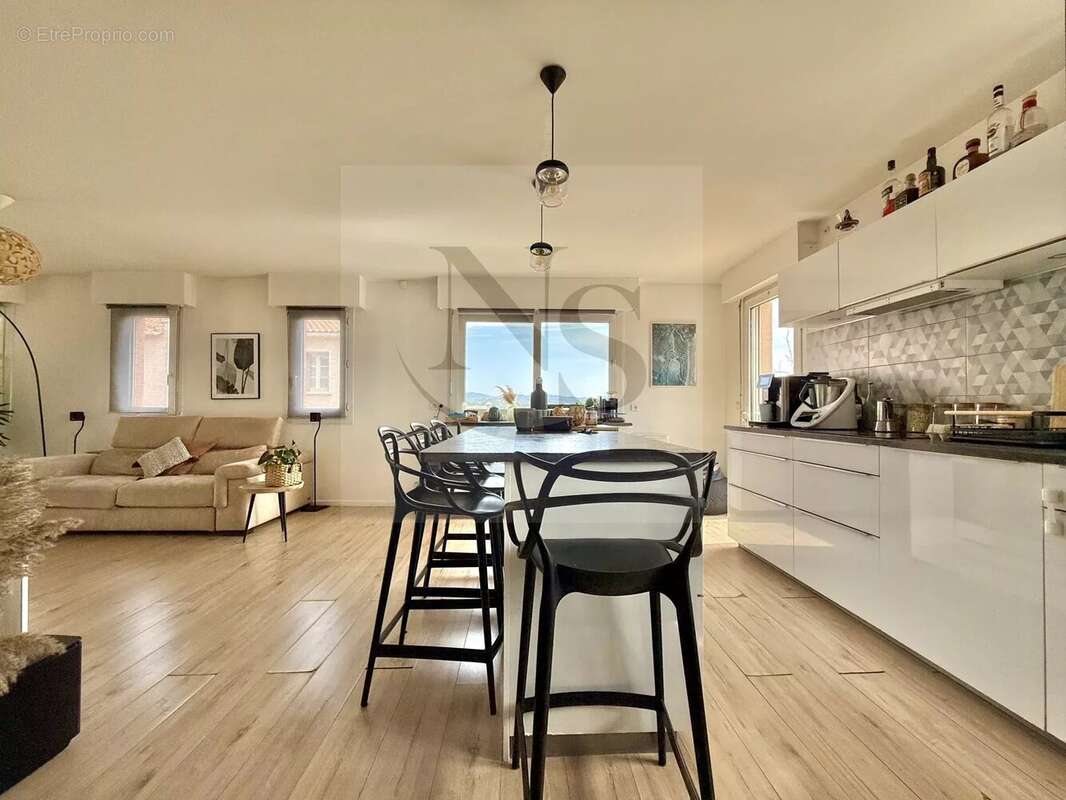 Appartement à AIX-EN-PROVENCE