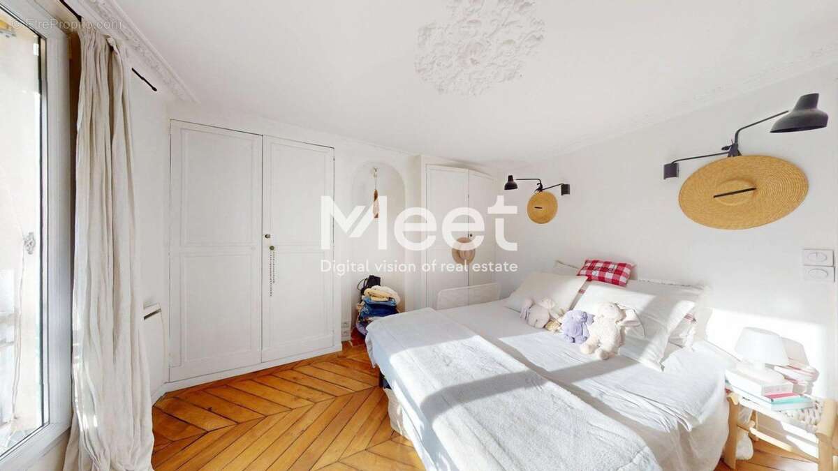 Appartement à PARIS-11E