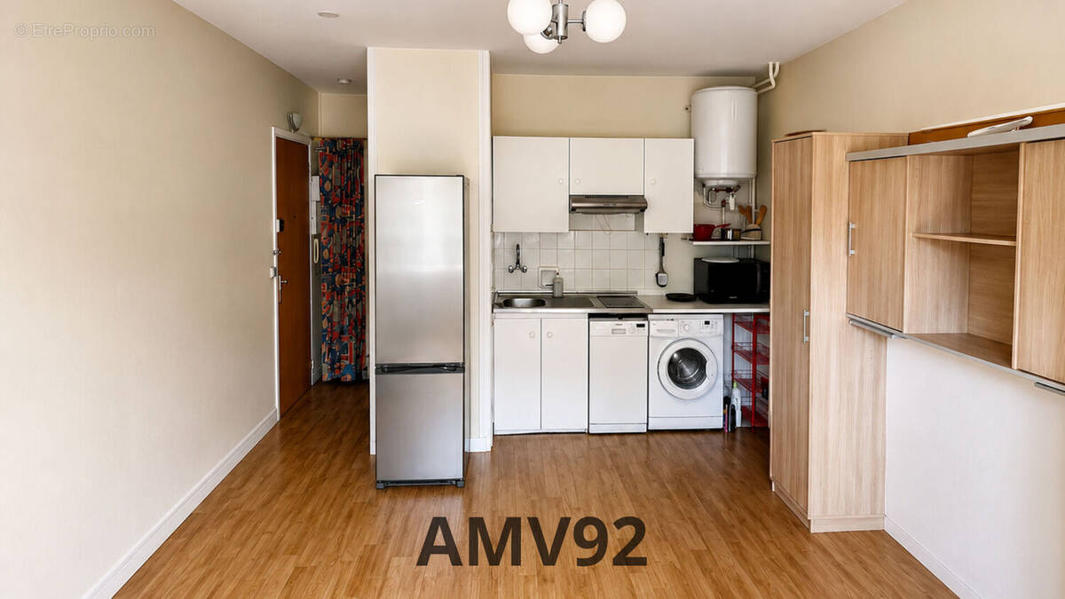 Appartement à LA GARENNE-COLOMBES