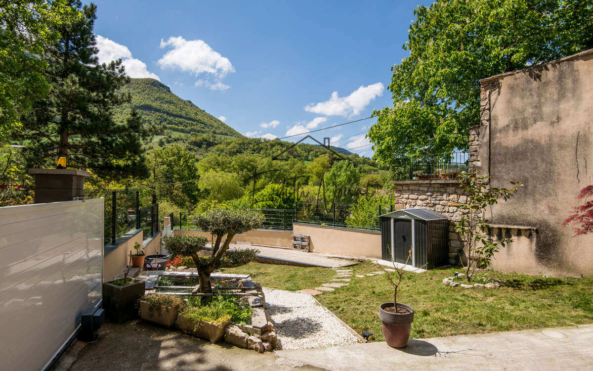 Deux logements, un coup de cœur à habiter et un loyer déjà en place! - photo 4