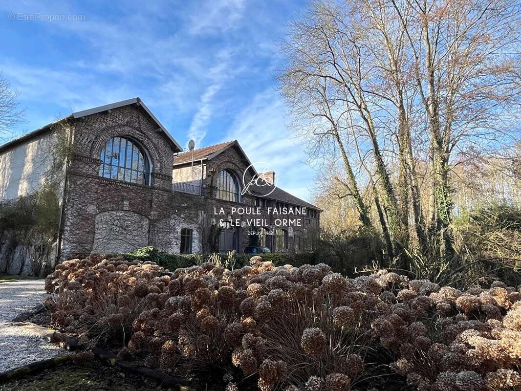 Maison à HOUDAN