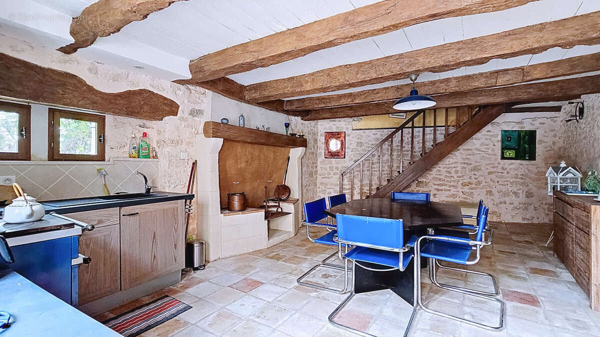 Maison à CORDES-SUR-CIEL