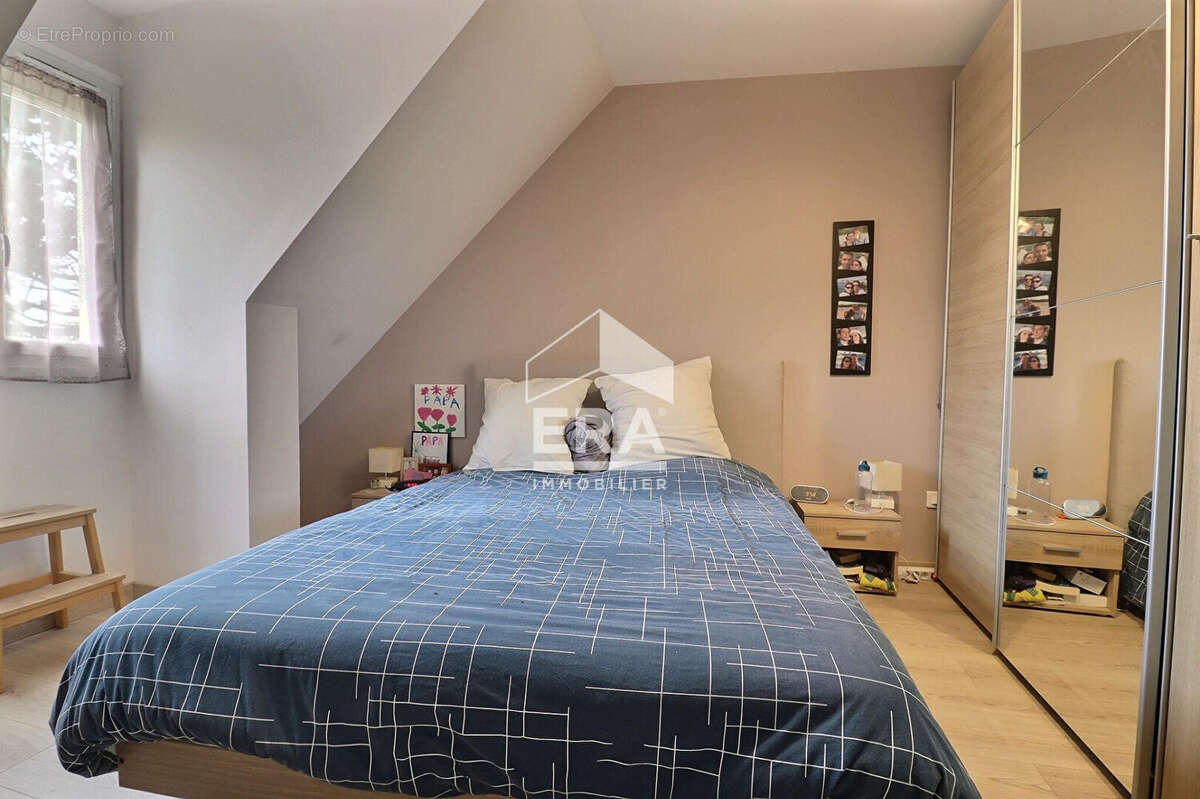 Maison à AUVERS-SAINT-GEORGES