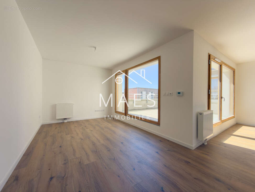 Appartement à QUESNOY-SUR-DEULE