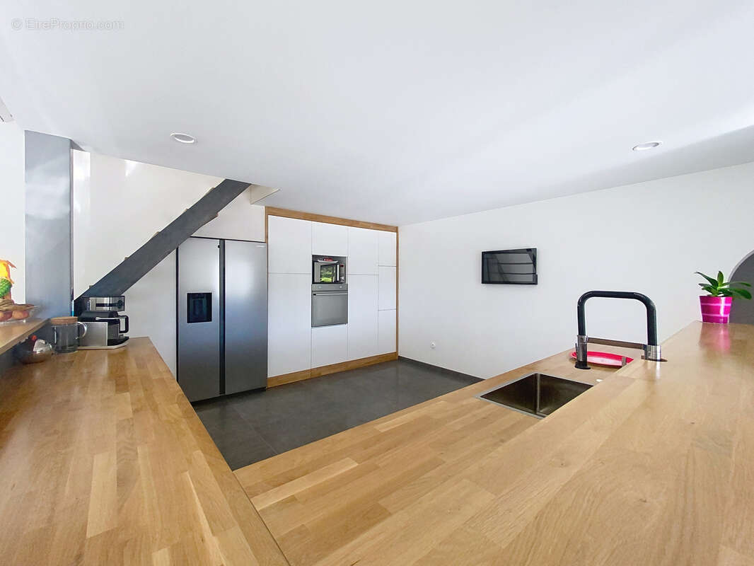 Maison à CHAMBOST-ALLIERES