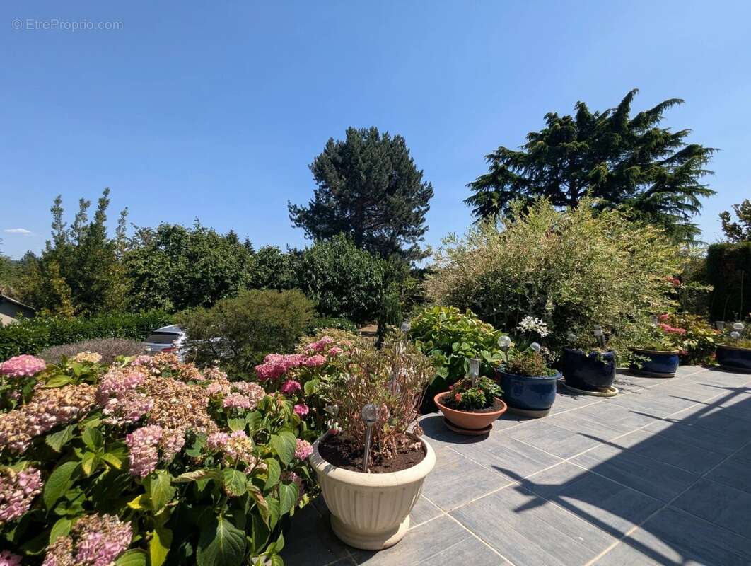 Maison de 205 m² sur sous-sol complet ! - photo 23
