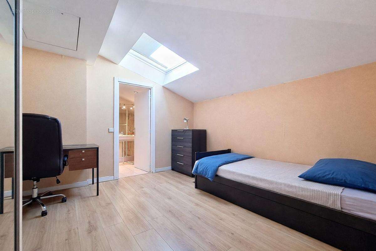 Cannes – quartier oxford _ duplex lumineux avec terrasse _ piscine - photo 11