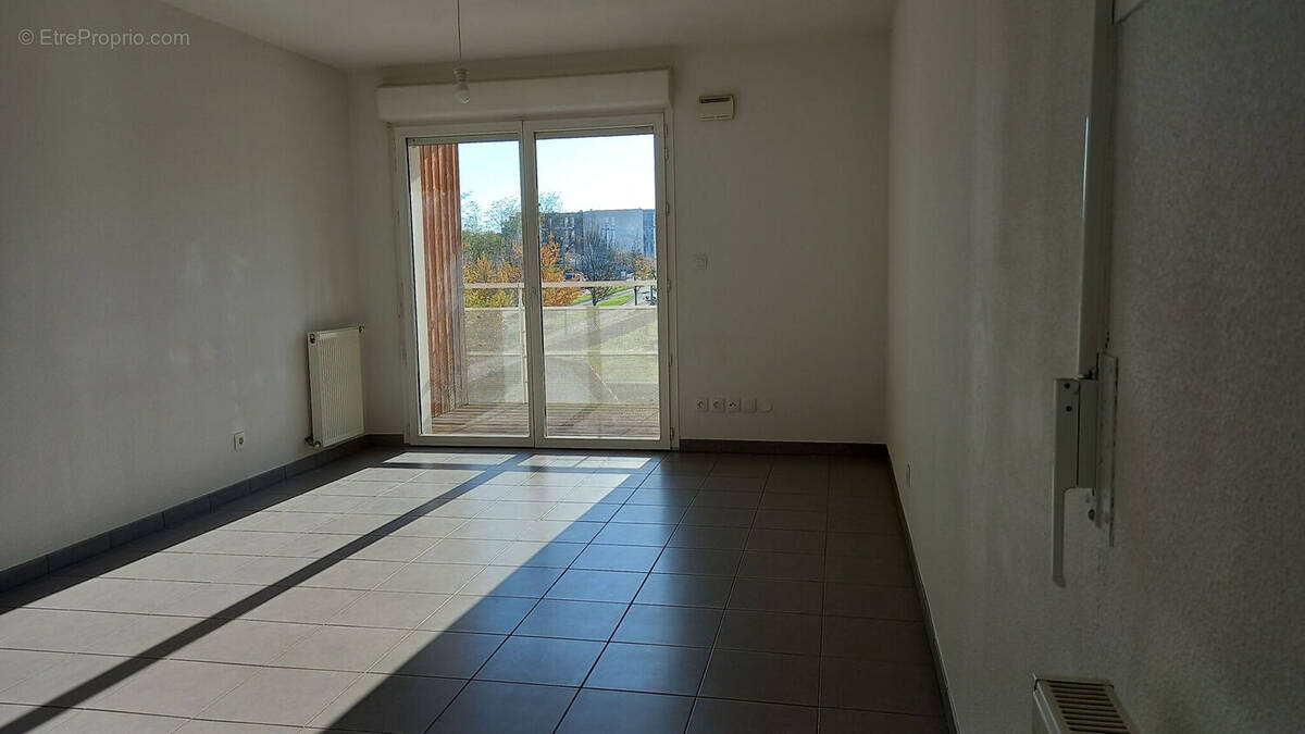 Photo 1 - Appartement à LORMONT