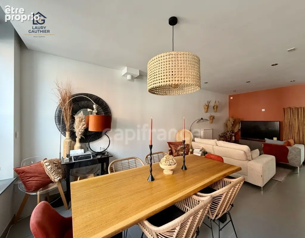 COMINES CENTRE – 116 m² – DPE C – 4 PIÈCES dont grande suite parentale – cour Ouest sans vis-à-vis - photo 2