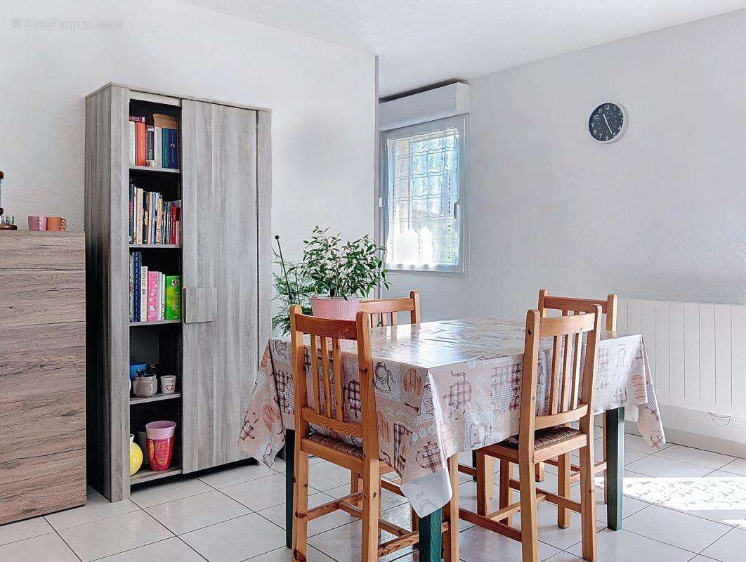 Appartement à SORGUES