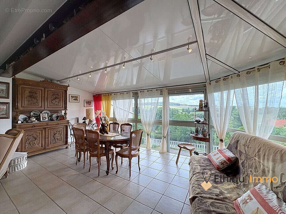 Maison 139 m² à Laferte-Sur-Aube  - photo 5