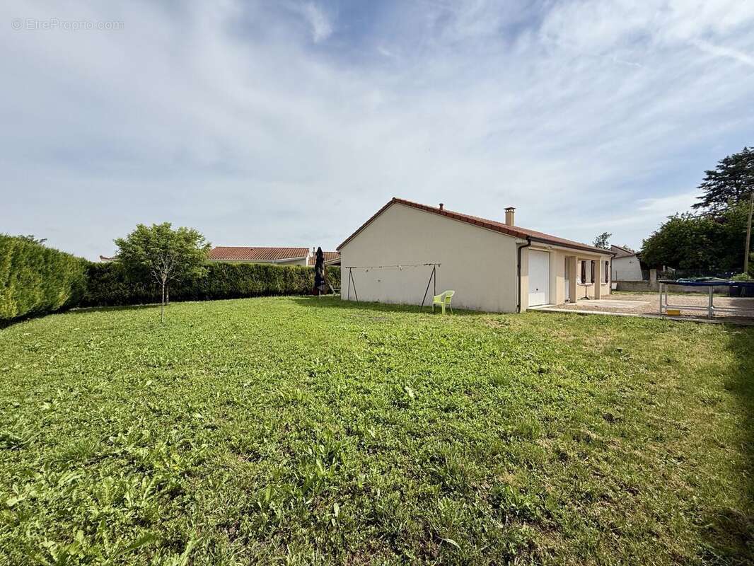 Maison à SAINT-ANDRE-LE-COQ