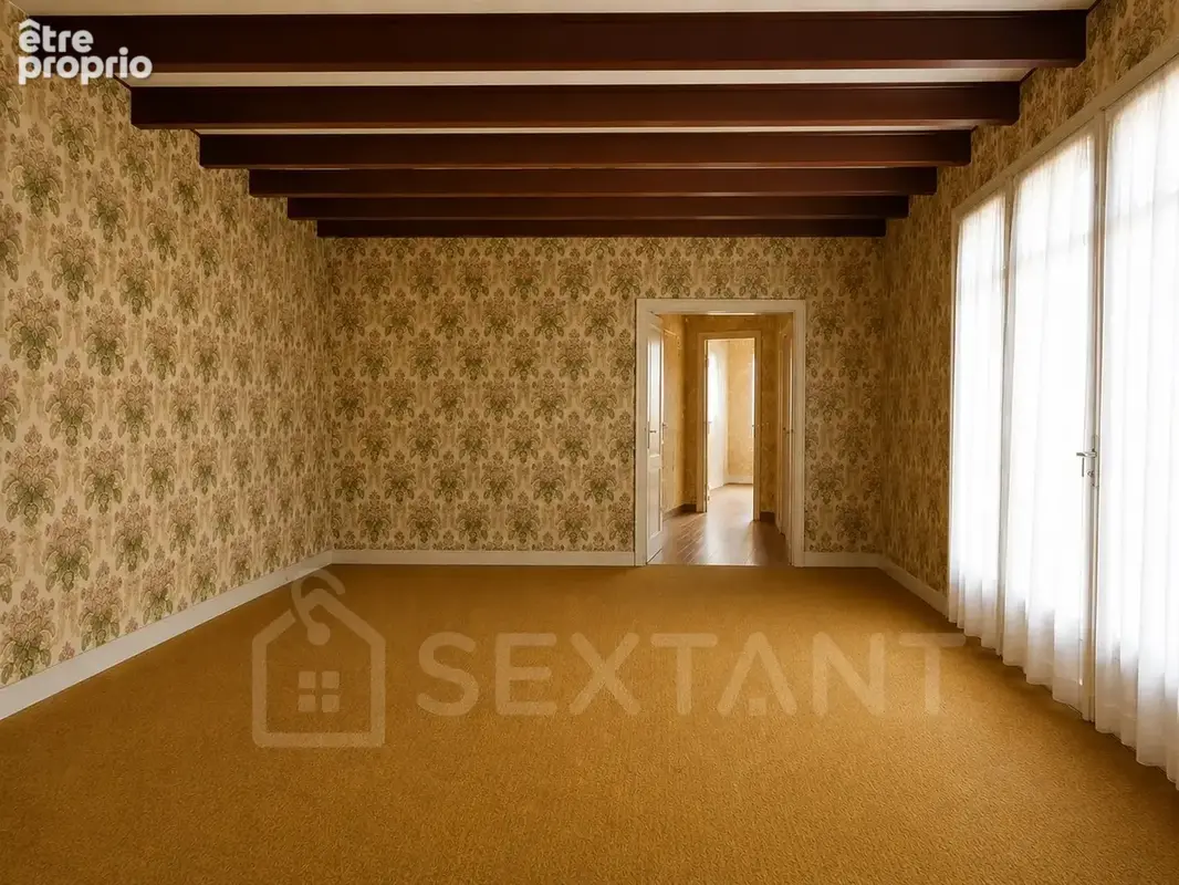Maison de 120 m²  à rénover  4 chambres  grandes dépendances - photo 8