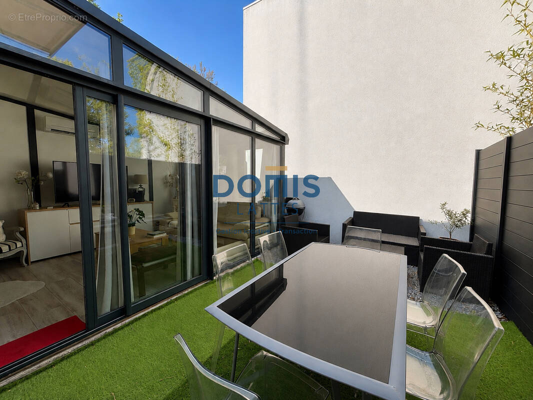 Appartement à PEROLS