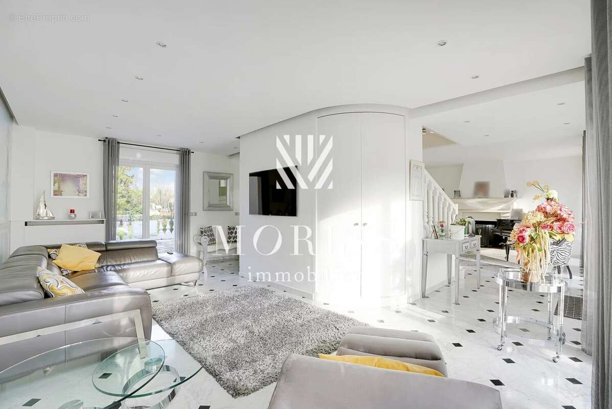 Maison à LE PERREUX-SUR-MARNE