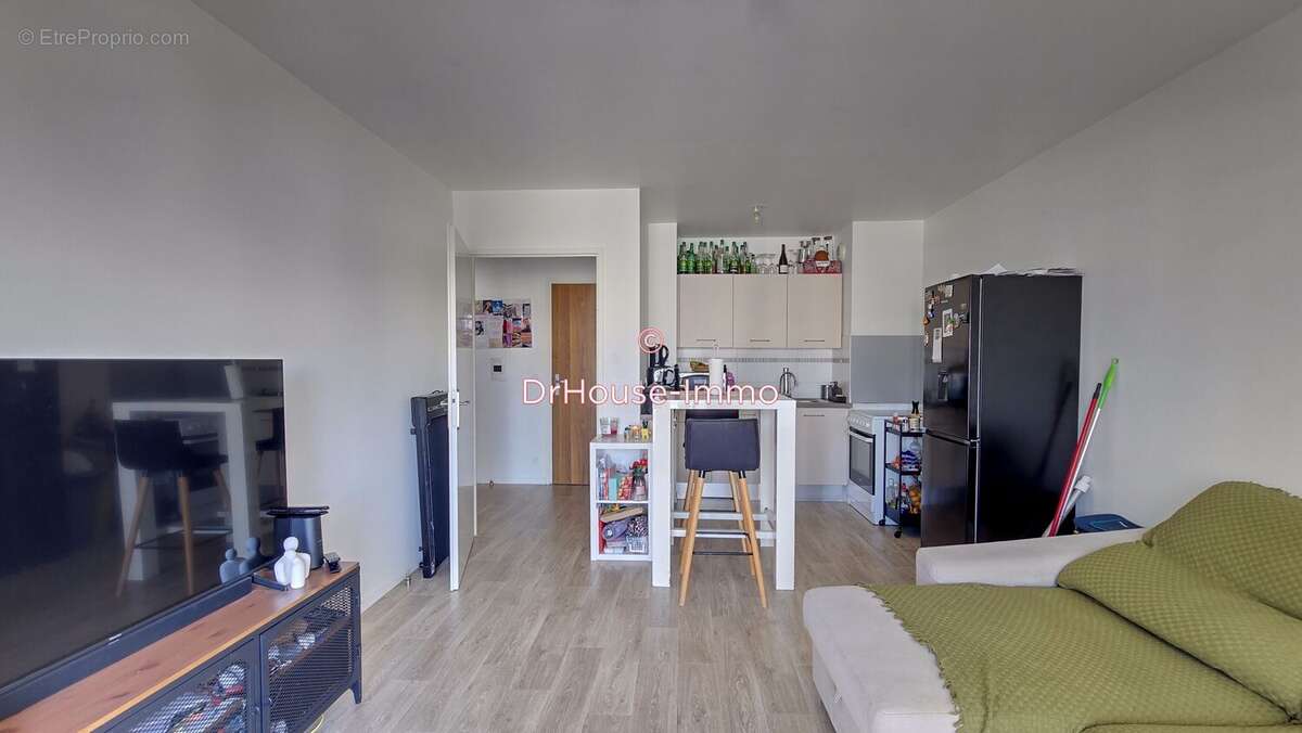 Appartement 40 m² à Lognes  - photo 2