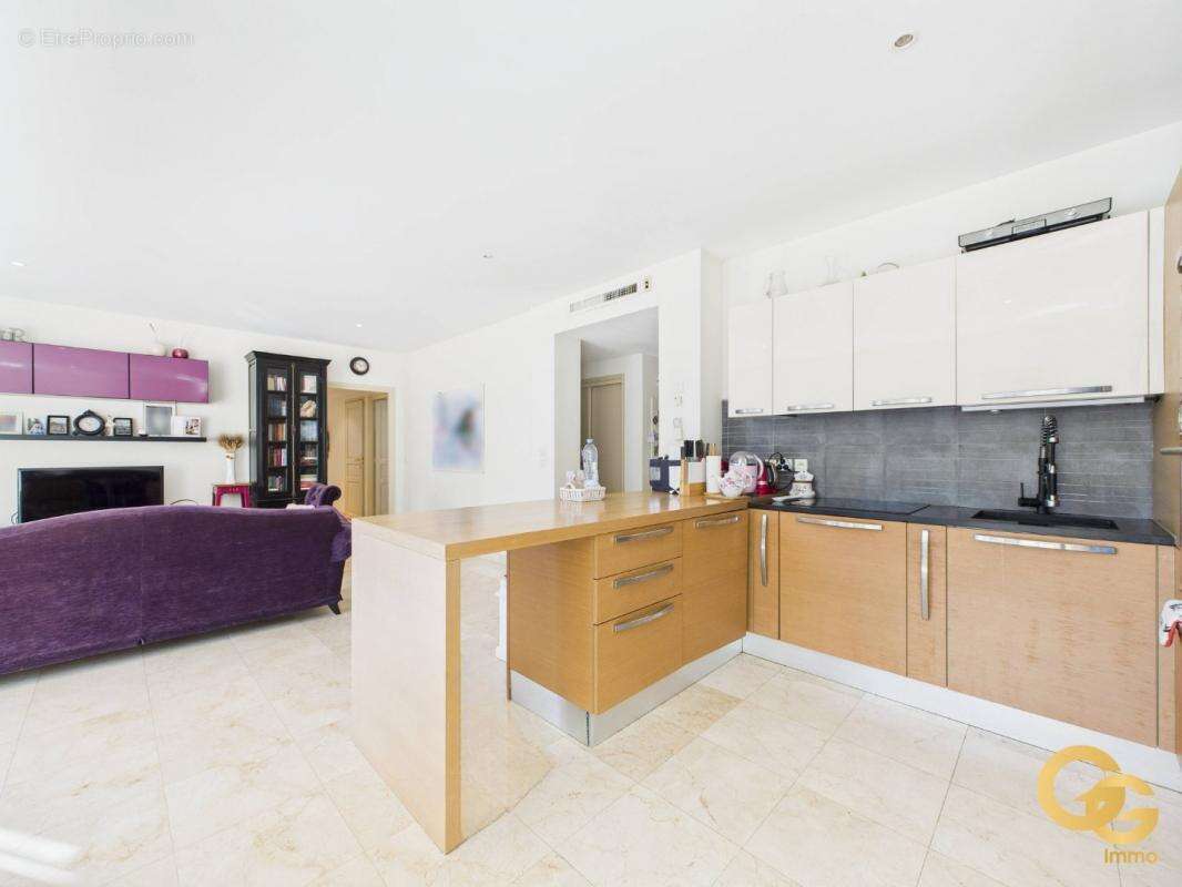 Appartement à THEOULE-SUR-MER