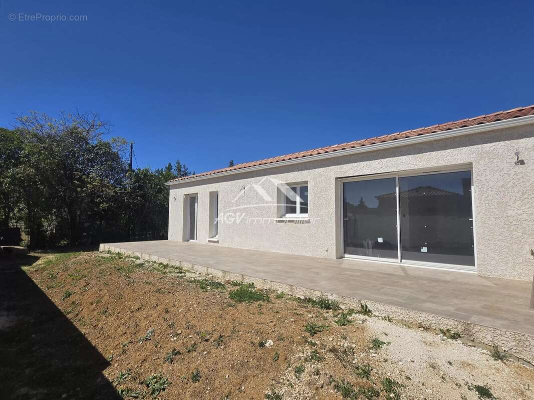 Maison à SAINT-MARTIN-DE-VALGALGUES