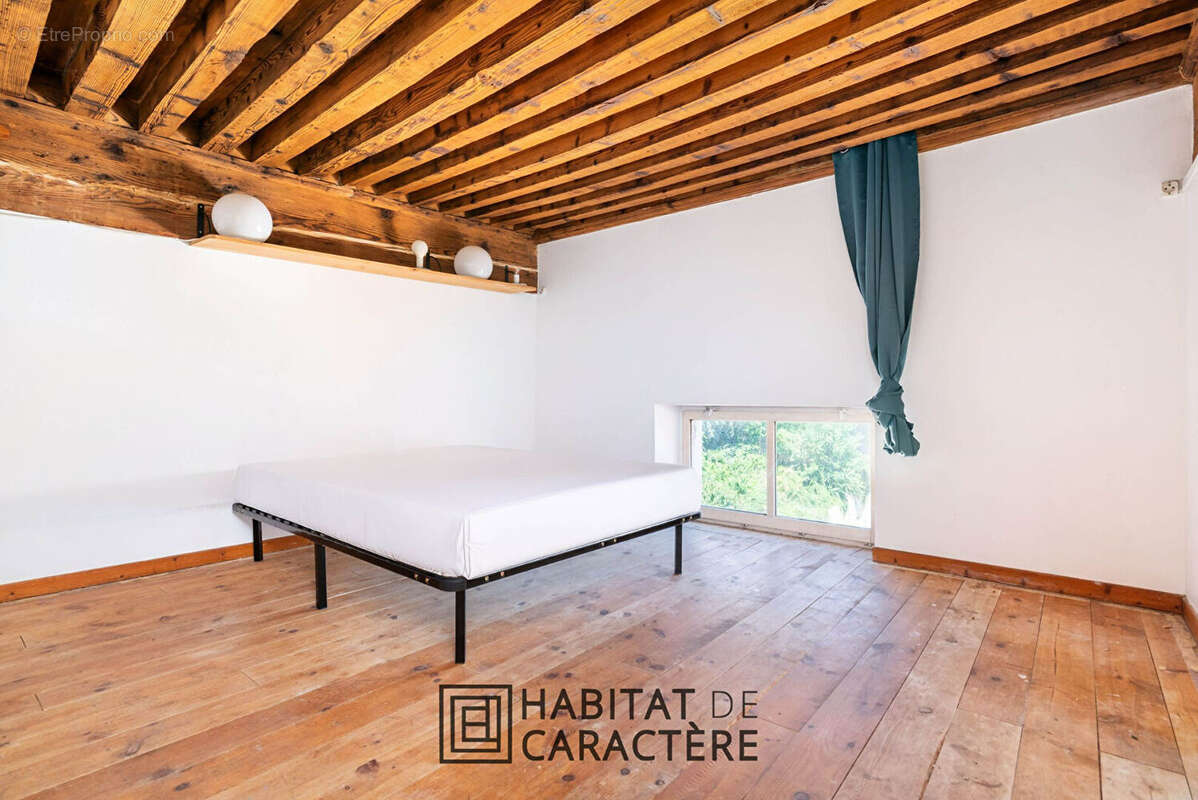Appartement à LYON-1E
