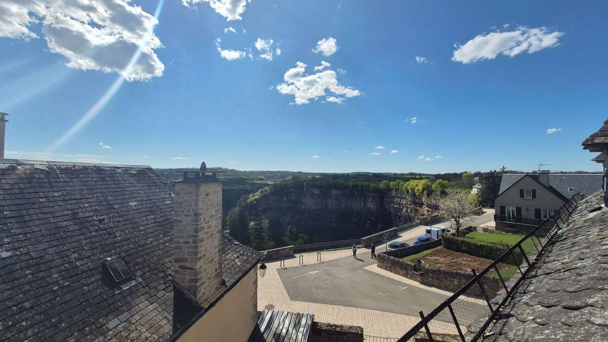 Appartement à BOZOULS