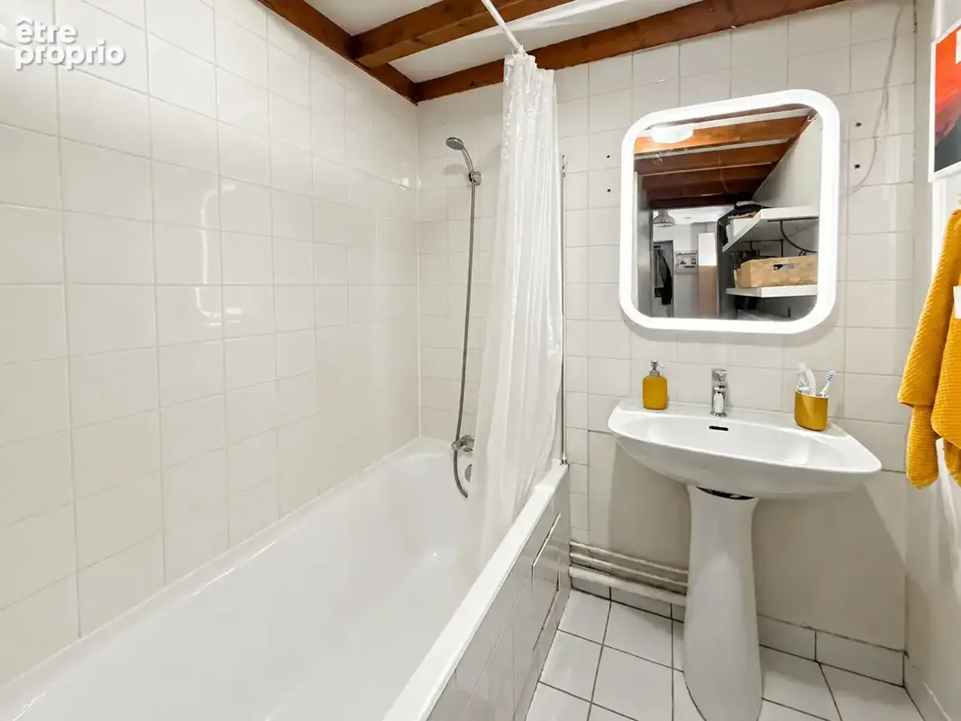 Appartement T1bis avec mezzanine - Lyon 2 - photo 5