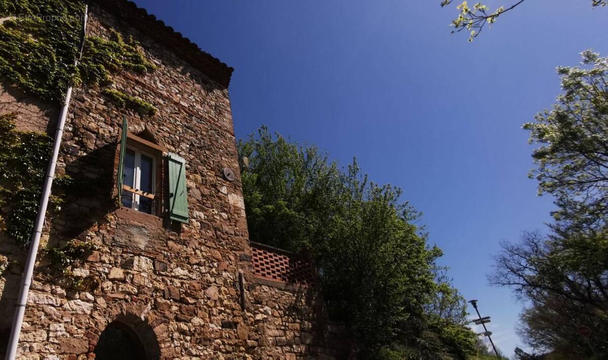 Maison à CORDES-SUR-CIEL