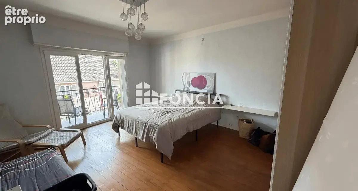 Nouveauté sur LORQUIN ! Maison d'environ 160 m2 sur 3 niveaux - photo 9
