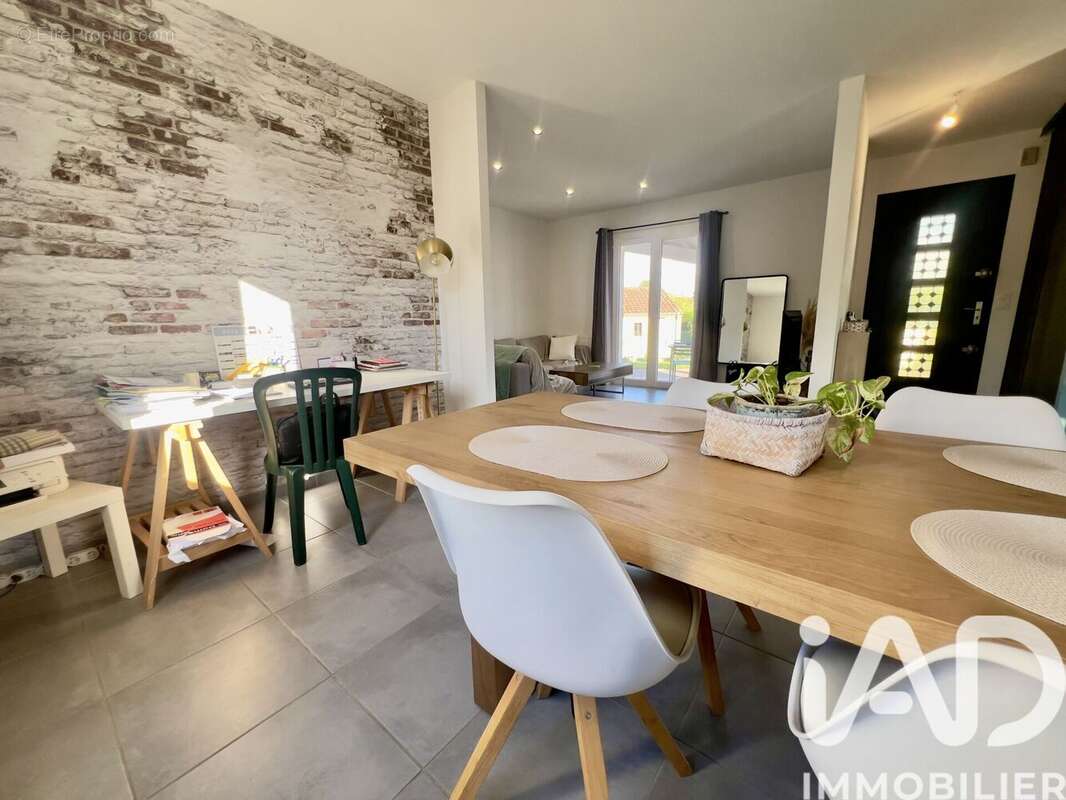 Photo 3 - Maison à LE PASSAGE