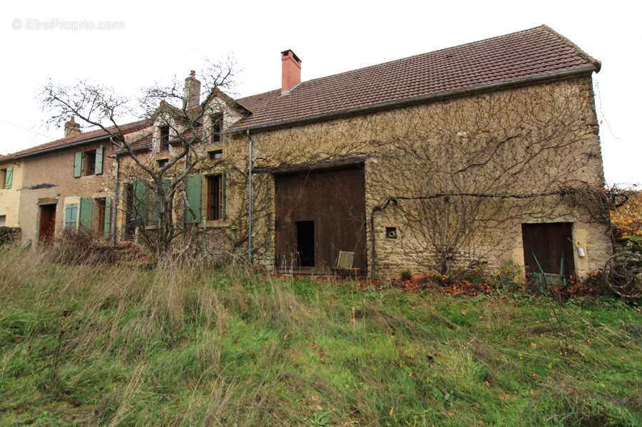 Maison à BRINON-SUR-BEUVRON