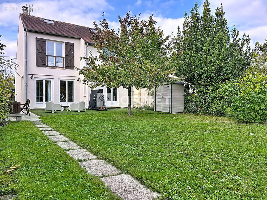 Maison à SUCY-EN-BRIE