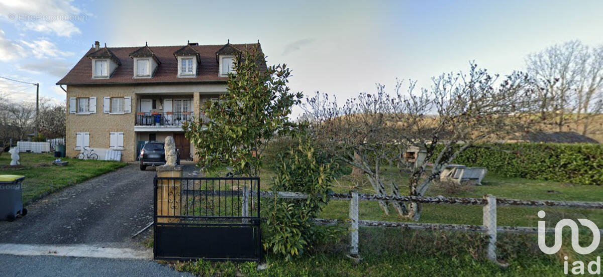 Photo 1 - Maison à BRIGNAC-LA-PLAINE