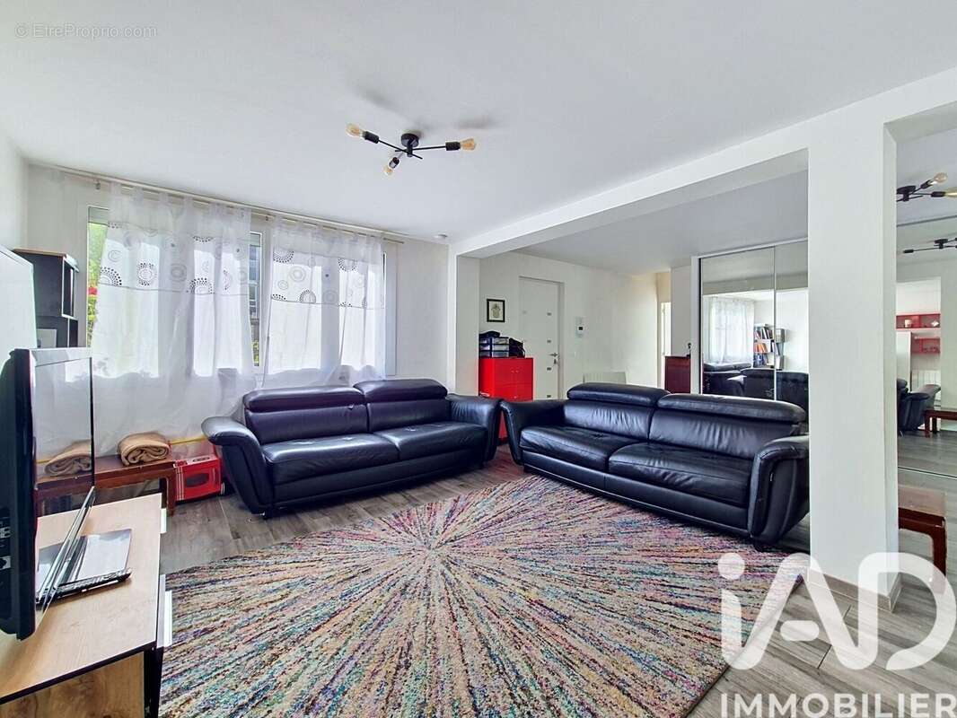 Maison 150 m² à Creteil  - photo 5