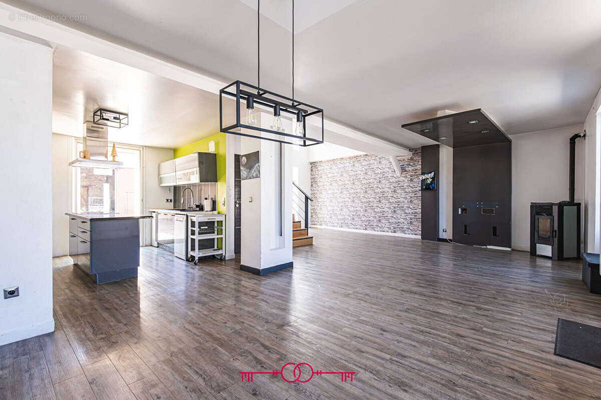 Maison à BEAUMONT-SUR-VESLE