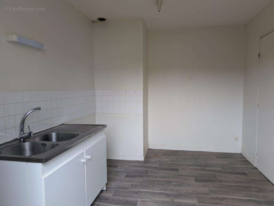 Maison à COSNE-D'ALLIER