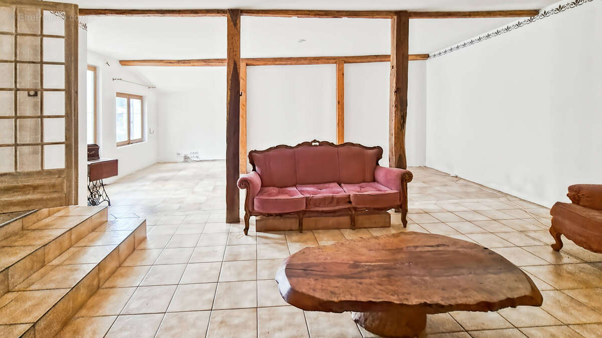 Maison à SAINT-MEARD-DE-DRONE