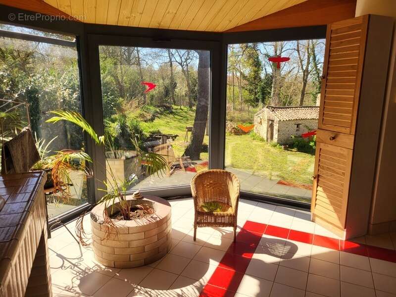 Maison à SAINT-LOUP-LAMAIRE