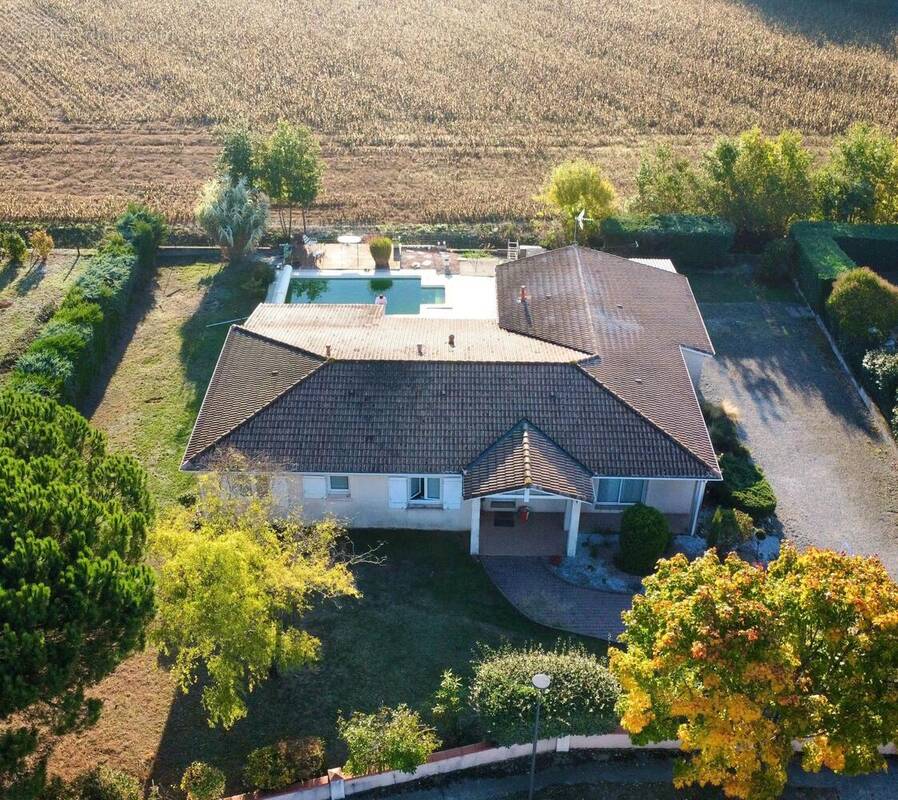 Photo 1 - Maison à PECHBONNIEU