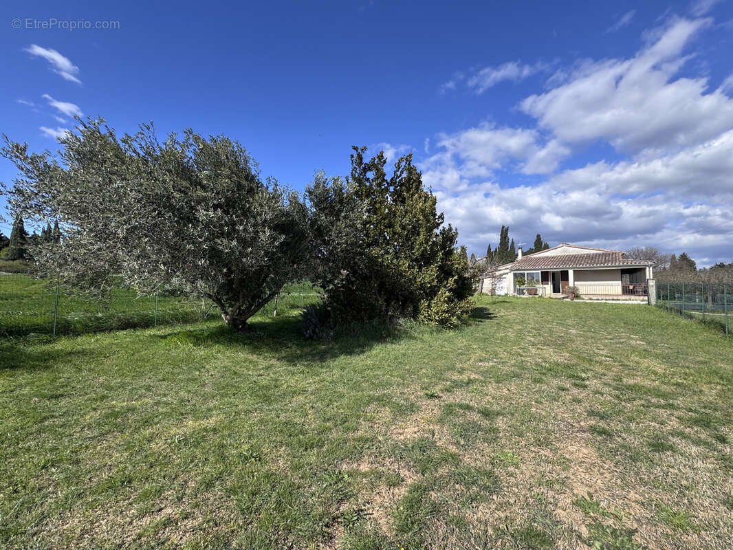 Maison à MONTBOUCHER-SUR-JABRON