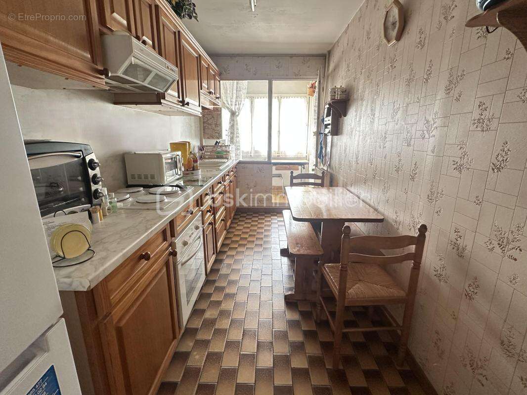 Appartement à FLEURY-LES-AUBRAIS