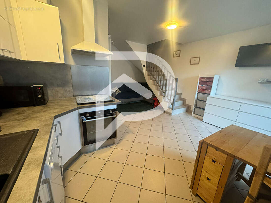 Maison à AUBERGENVILLE