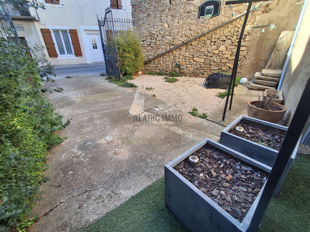 Maison à PEPIEUX
