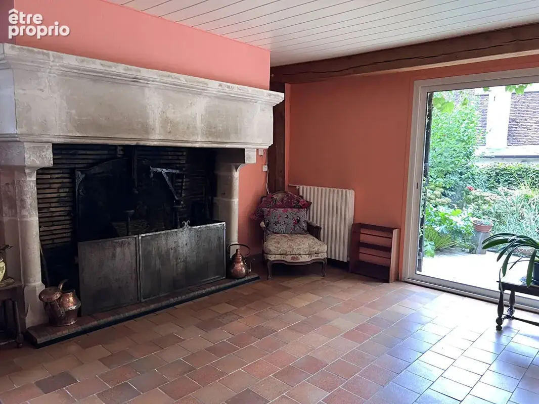 Maison de charme à Vernou sur Brenne : un projet plein de potentiel ! - photo 2