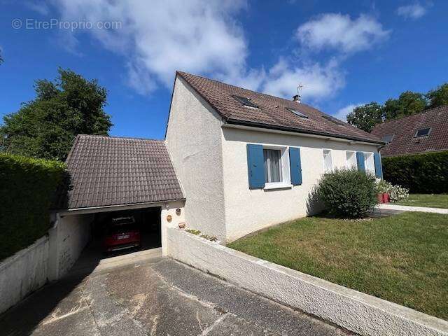 Maison à RAMBOUILLET