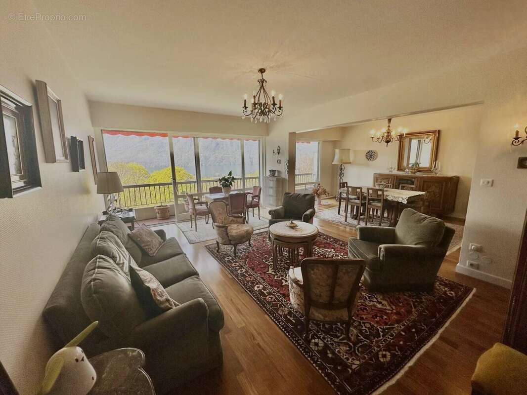 Appartement à AIX-LES-BAINS